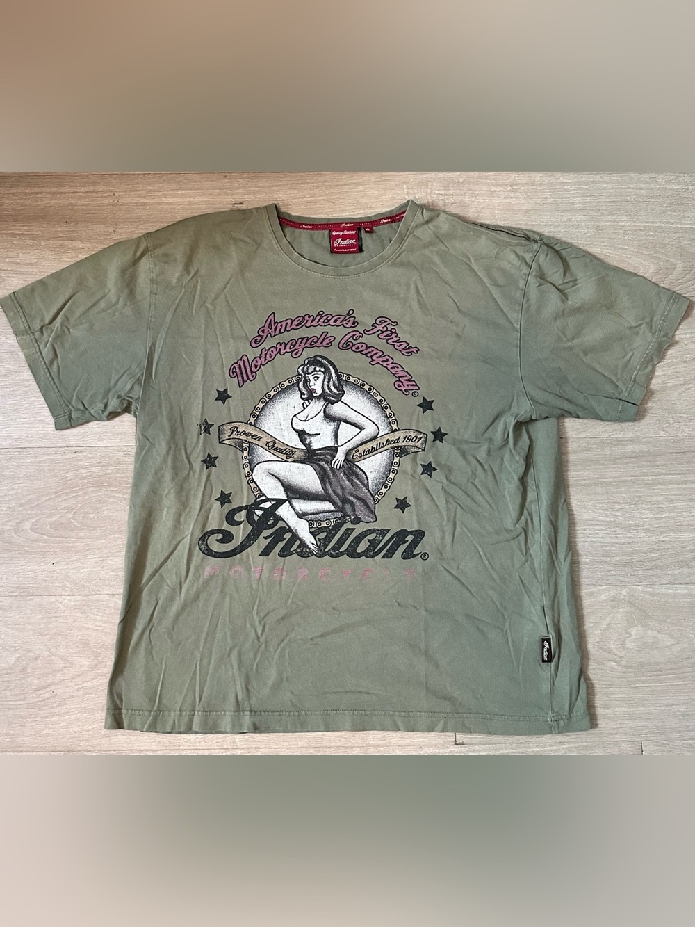 Indian Motorcycle Graphic Tee XL Olive Green Pin Up Girl Biker Shirt USA